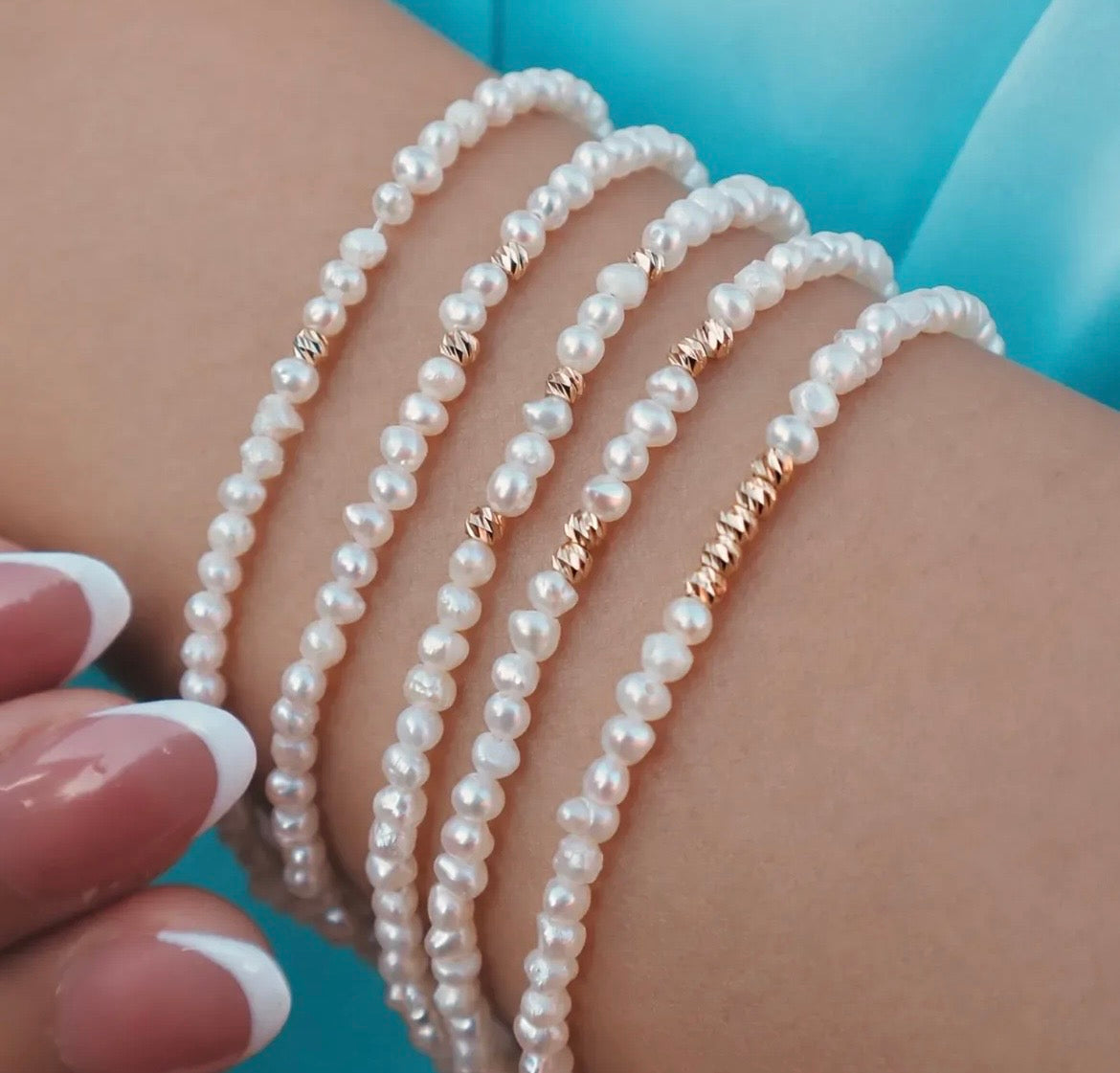 Bracelet en or 18K avec perles naturelles