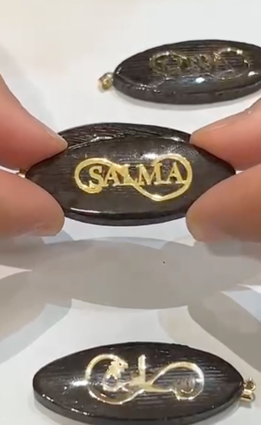 Pendentif OUD QMARI - Toutes Les Prénoms Sont Disponibles