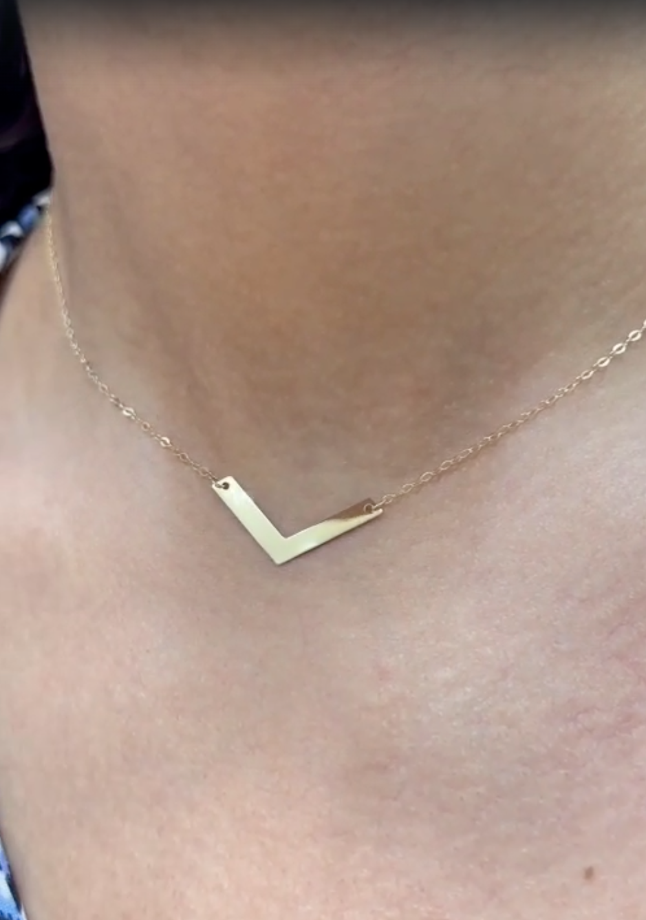 Collier V en Or 18k