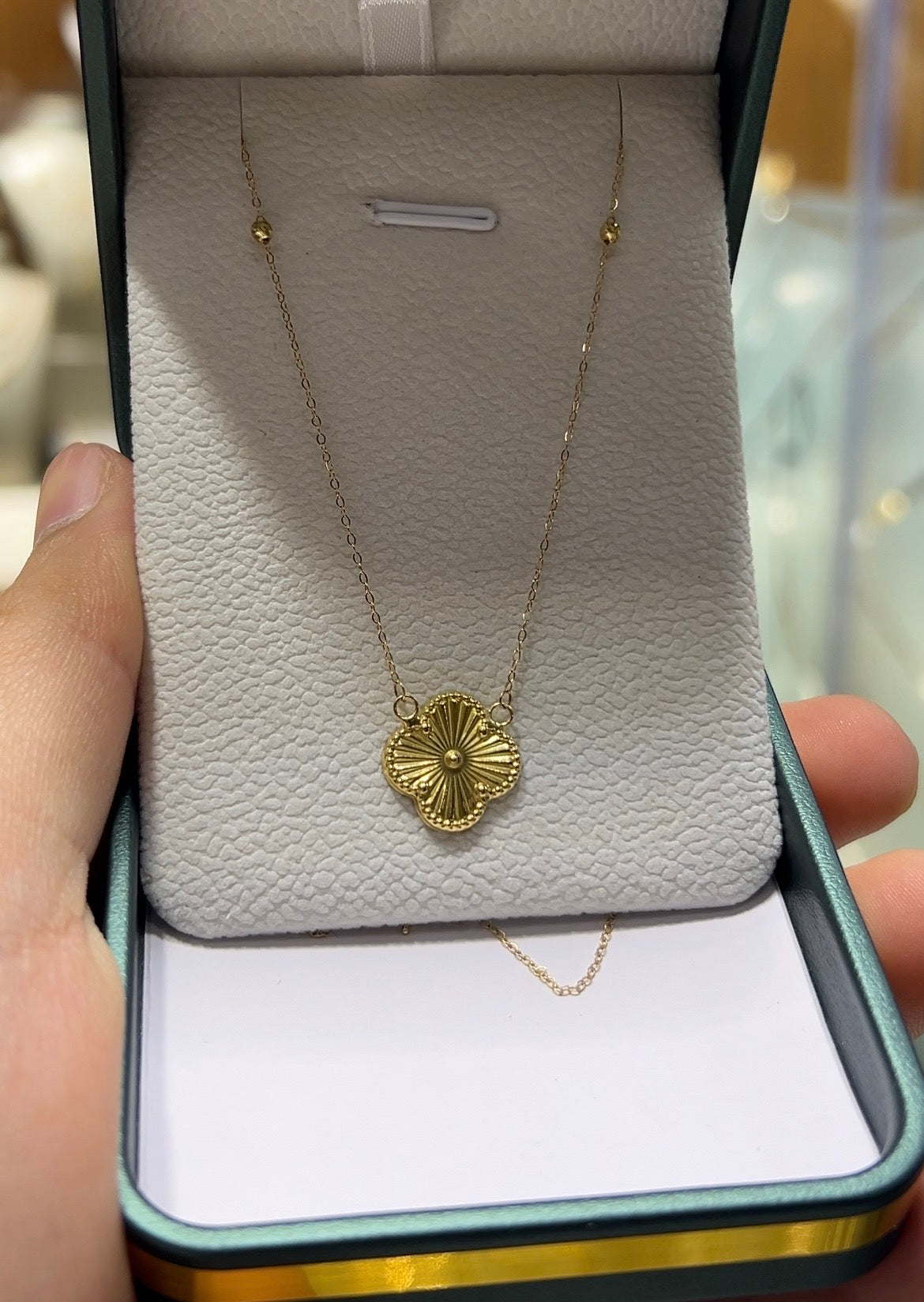 Collier Vancleef en Or18k