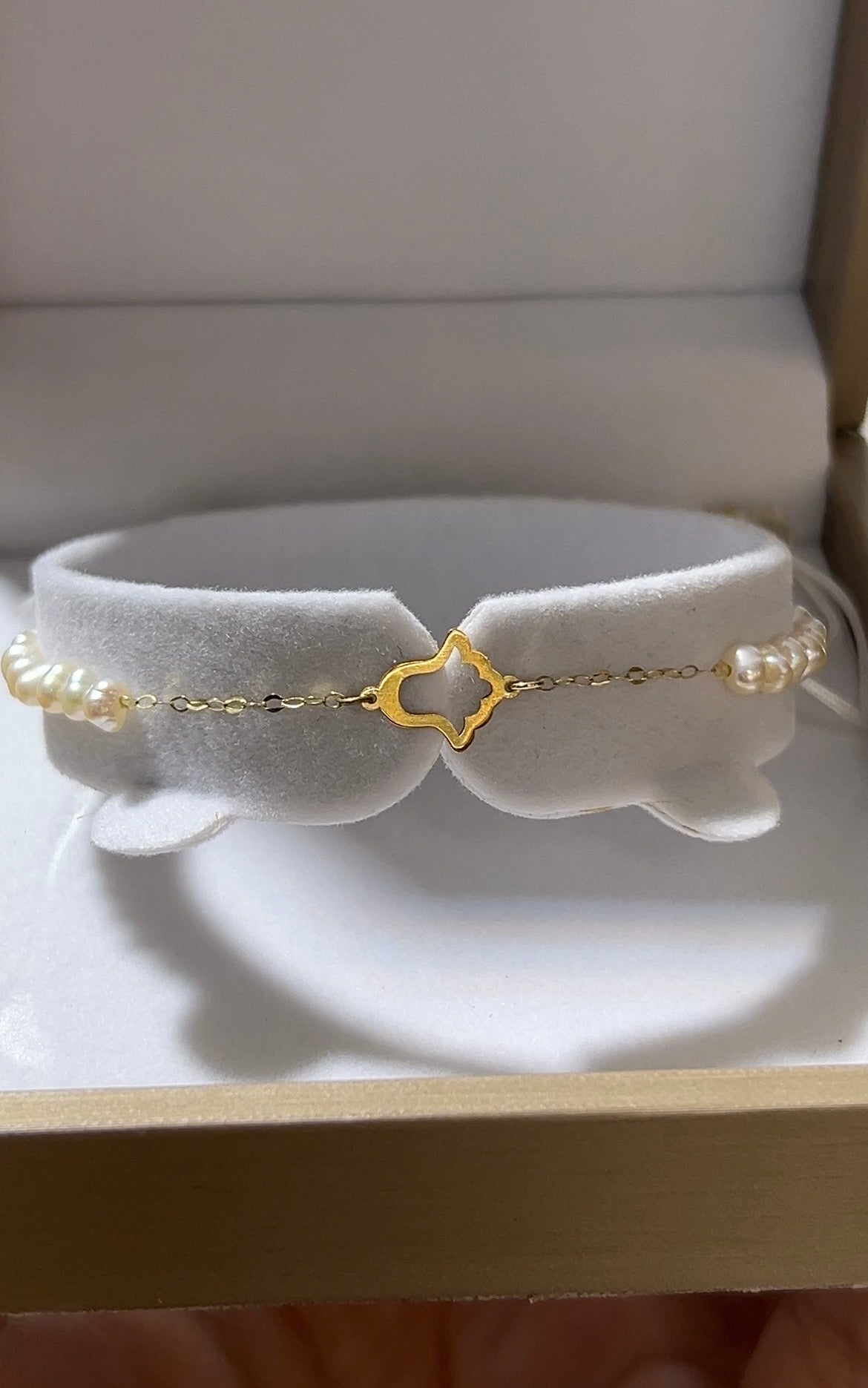 Cordon bracelet khmissa en Or18k avec jouhar naturelle ✅