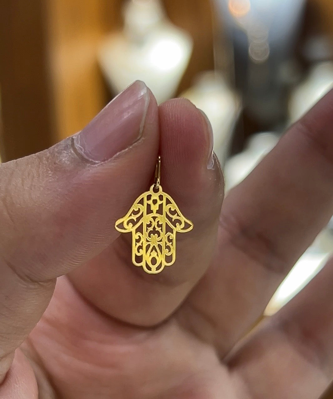 Pendentif khmissa en Or18k