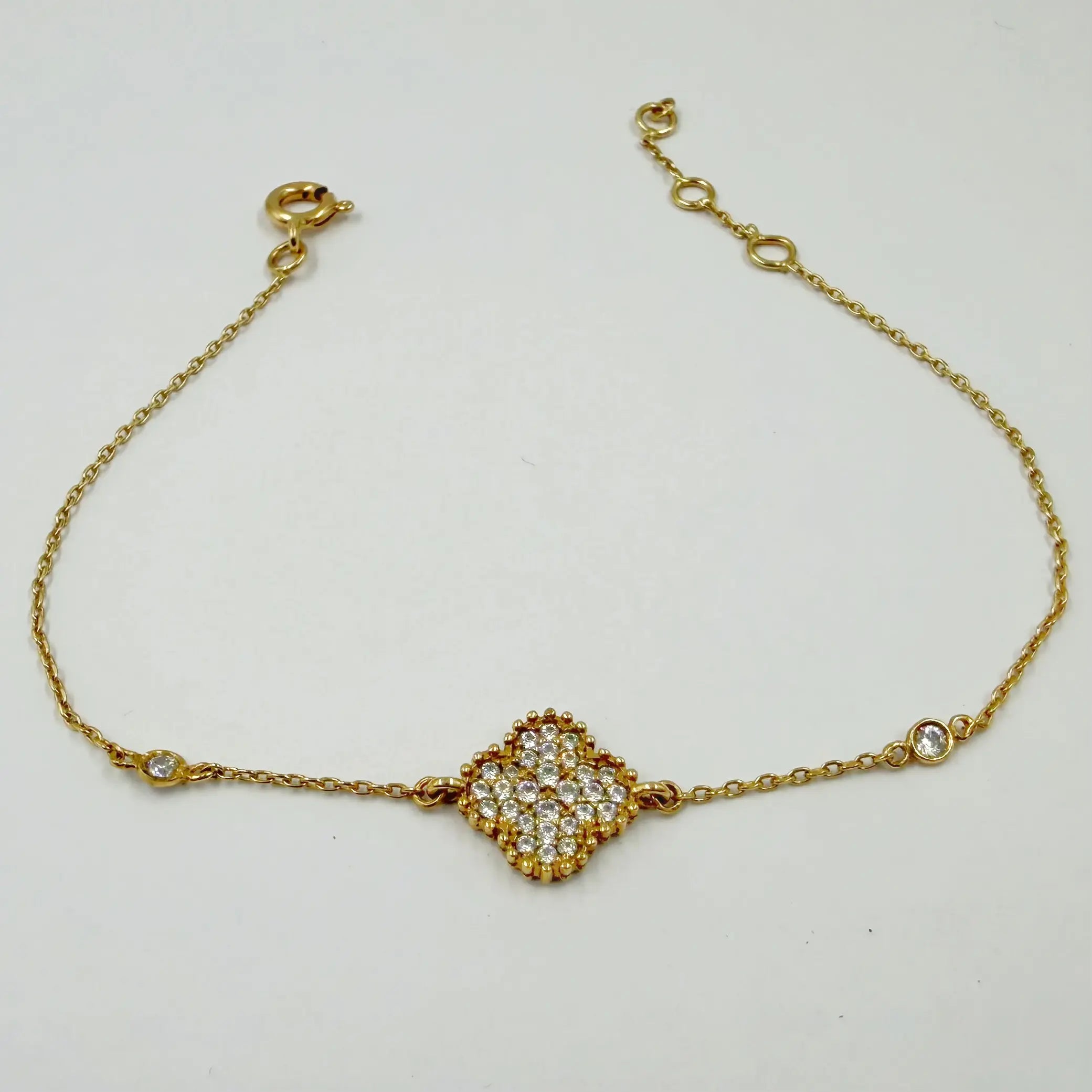 Gourmette Trèfle Pavé en Or Jaune 18K