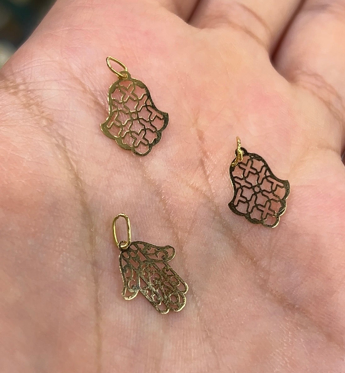 Pendentif khmissa en Or18k