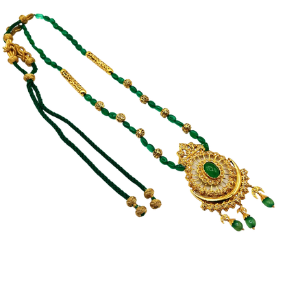 Sautoir Traditionnelle Sertie d’Émeraudes