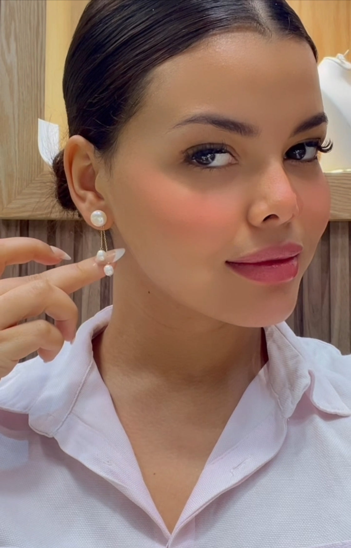 Boucle d’oreille en Or 18 carats. Nouvelle collection 💯⭐️