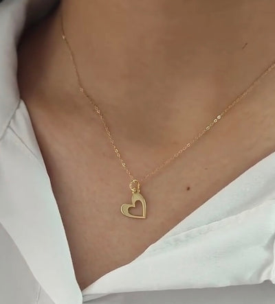 Collier en or18k avec pendentif coeur