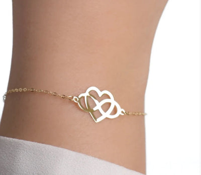 Gourmette Amour infini en Or 18k .