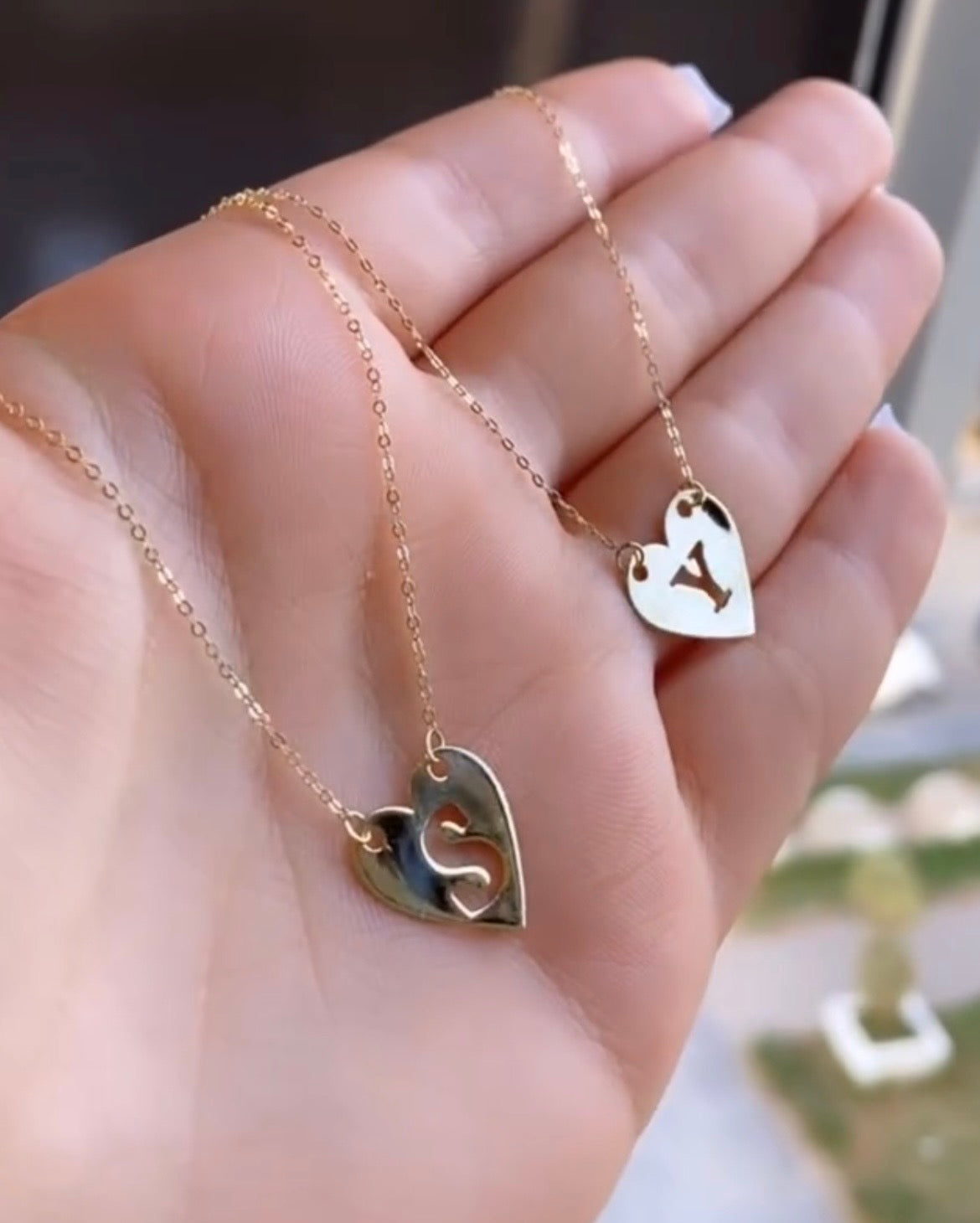 Collier grand Coeur avec lettre en Or18k