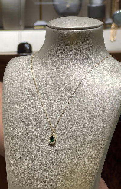 Collier *Taj Nour *. Éclat Marocain en Or 18 Carats