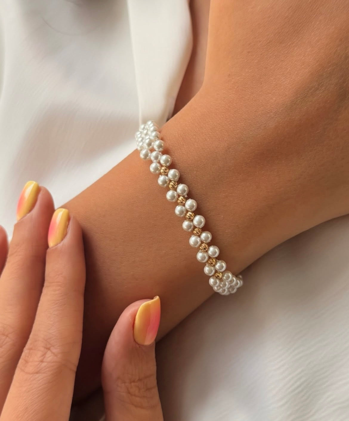 Cordon bracelet jouhar naturelle avec boule en Or18k