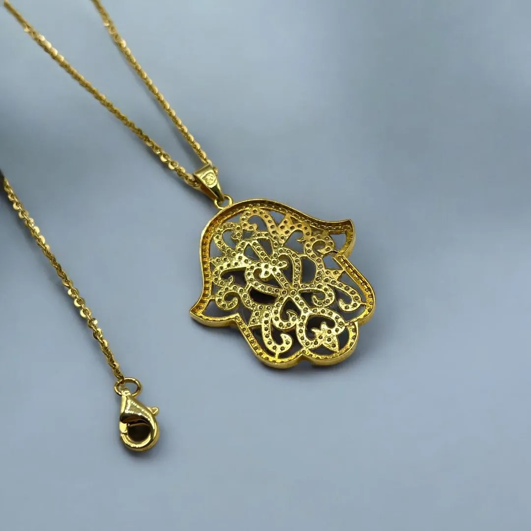 Collier Pendentif Khmissa en Or 18k