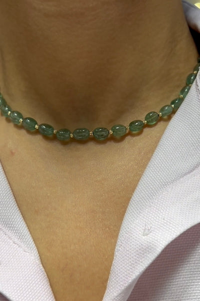 Collier en perles vertes naturel 💯avec boules en Or 18 carats