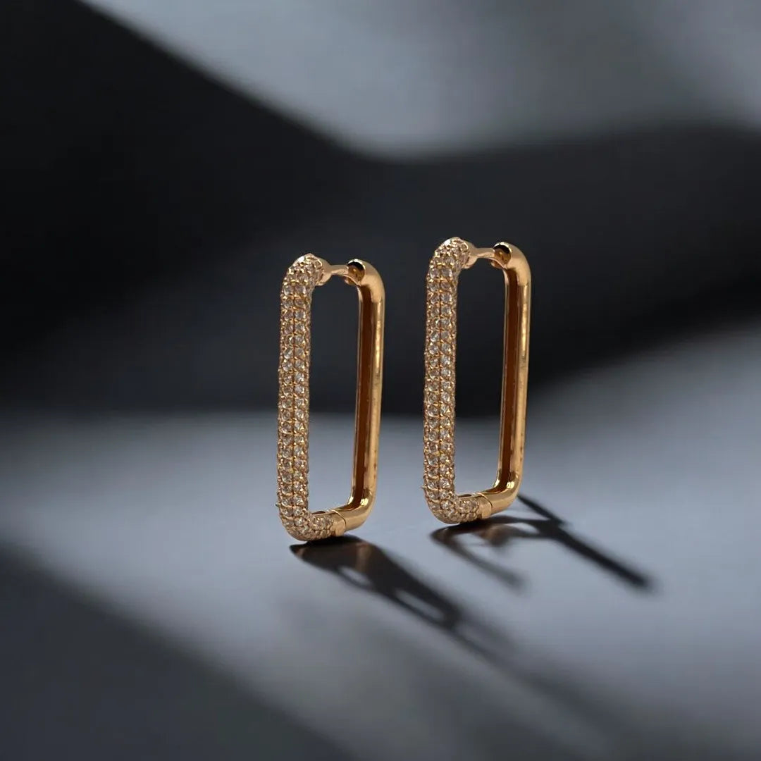 Boucles d’Oreilles en Or Rose 18K avec Pavé de Zircons