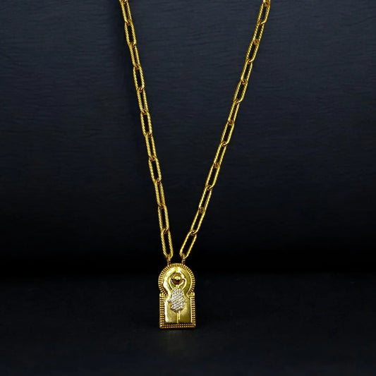 Sautoir en Or 18K – Une Réminiscence des Portes Anciennes