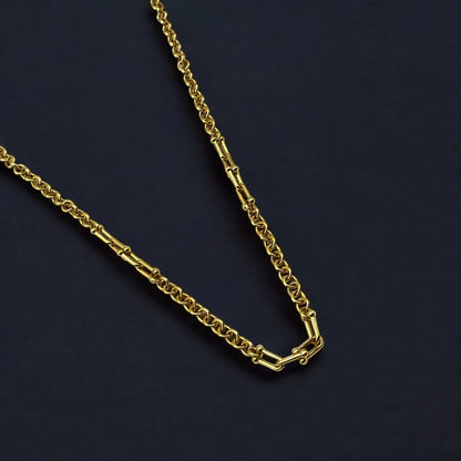 Chaîne en Or 18K – Élégance Inégalée