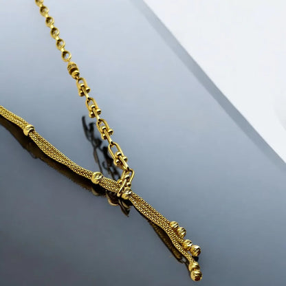 Collier en Or 18k avec Design Élégant