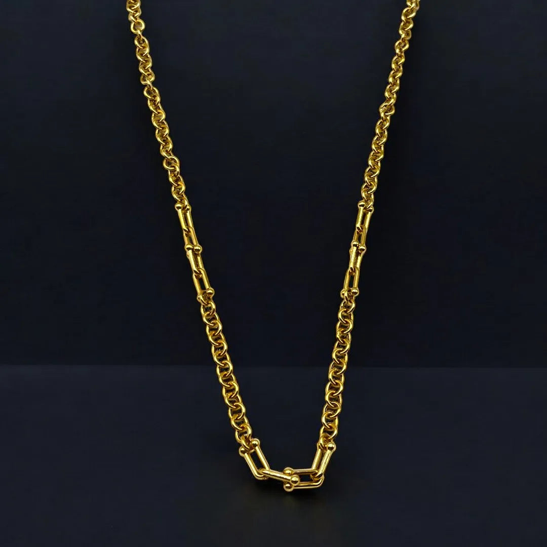 Chaîne en Or 18K – Élégance Inégalée