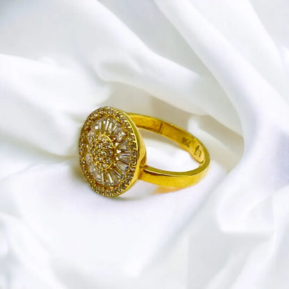 Bague avec Pendentif Rond Serti en Or 18K