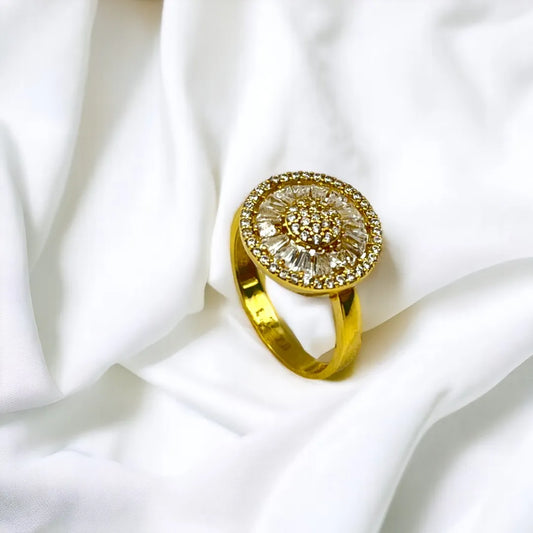 Bague avec Pendentif Rond Serti en Or 18K