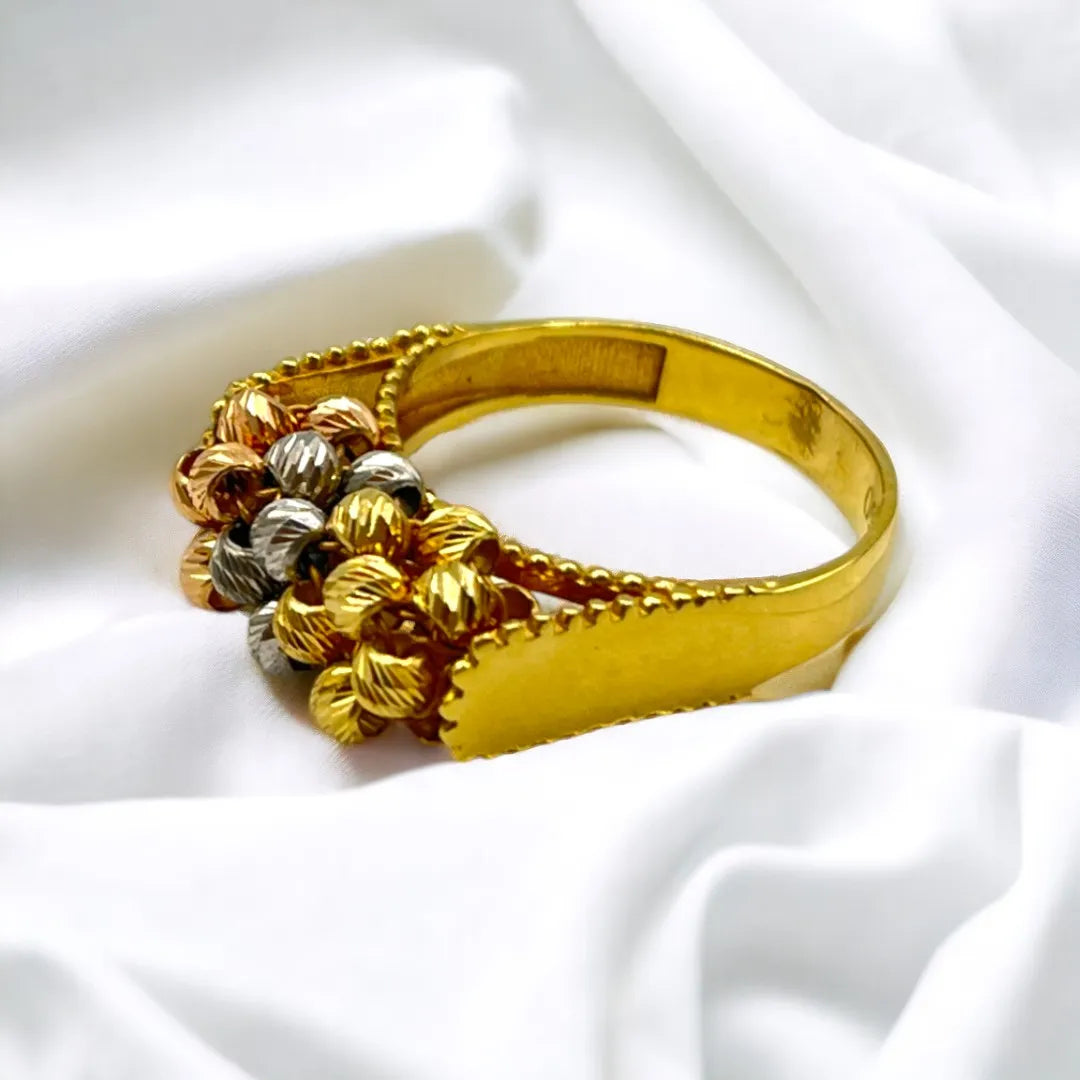 Bague en Or 18 Carats avec Boules