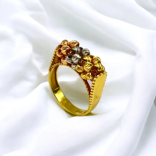 Bague en Or 18 Carats avec Boules