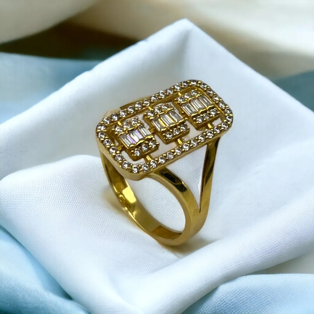 Bague Élégante en Or 18 Carats