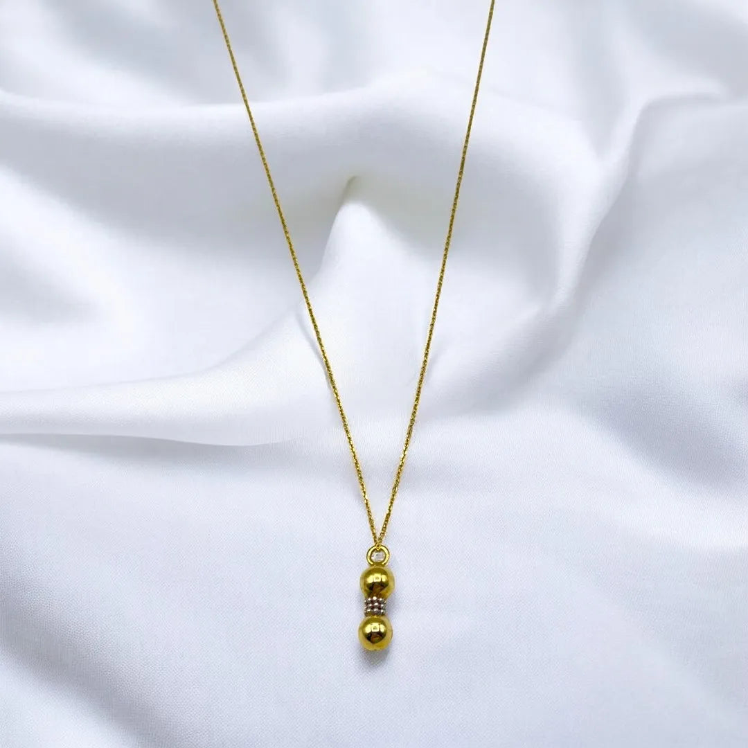 Chaîne avec Pendentif de Boules en Or 18K
