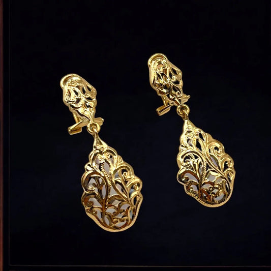 Traditionnelles Boucles d’Oreilles en Or 18k