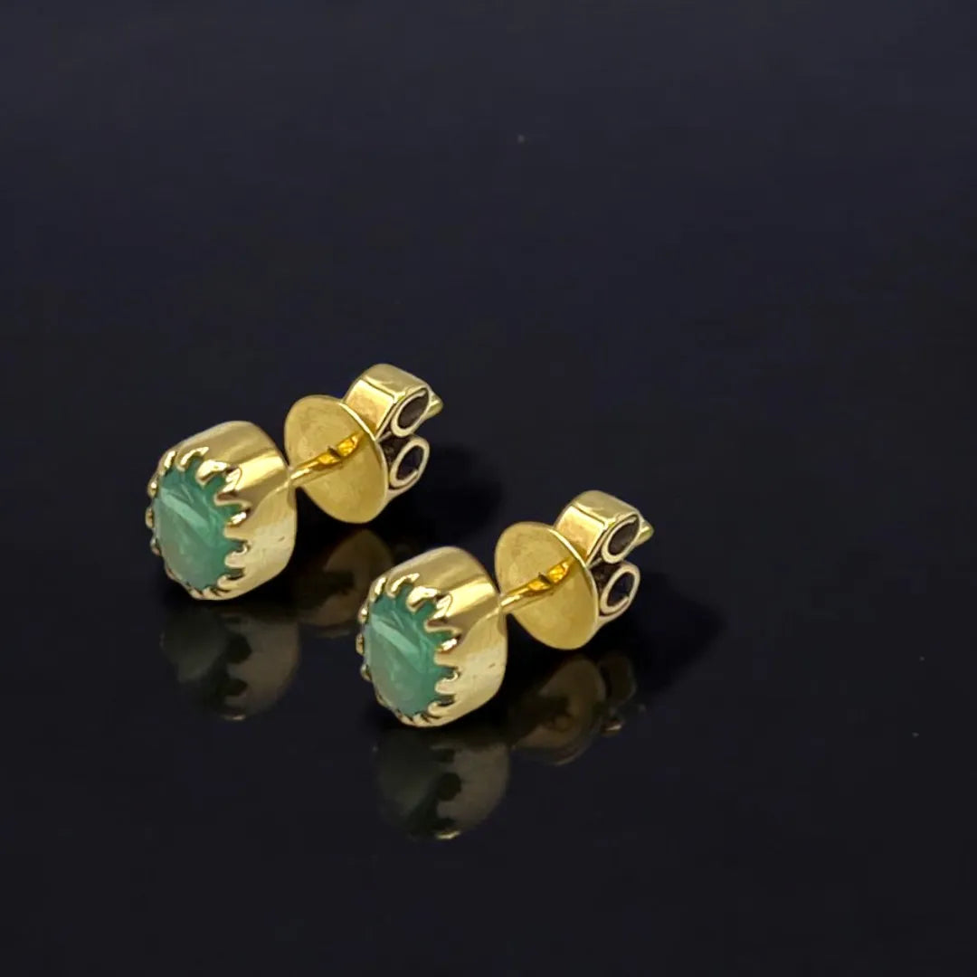 Clous d’oreilles en Or avec Pierre Verte