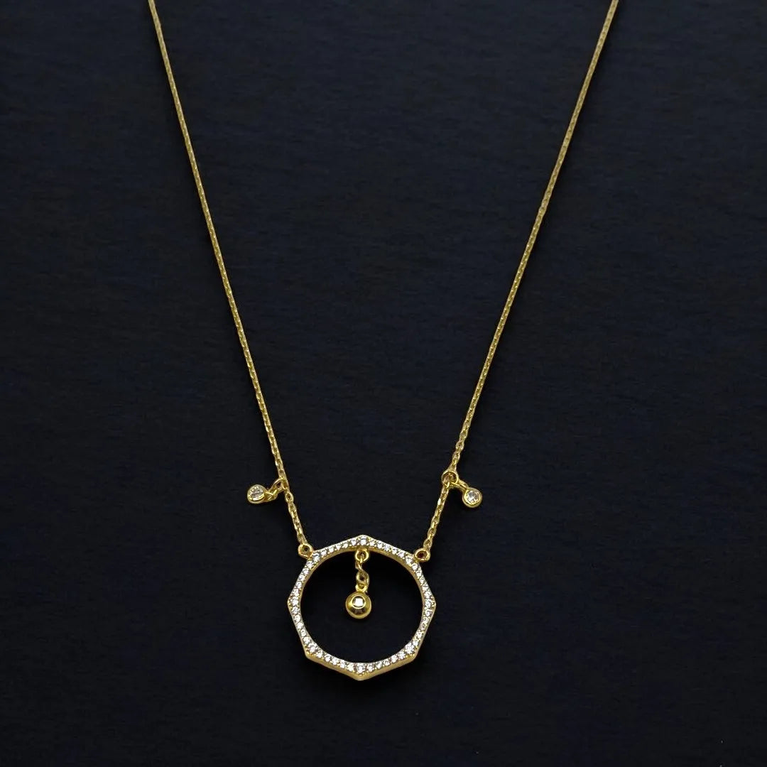 Chaîne Pendentif Contemporaine en Or 18K