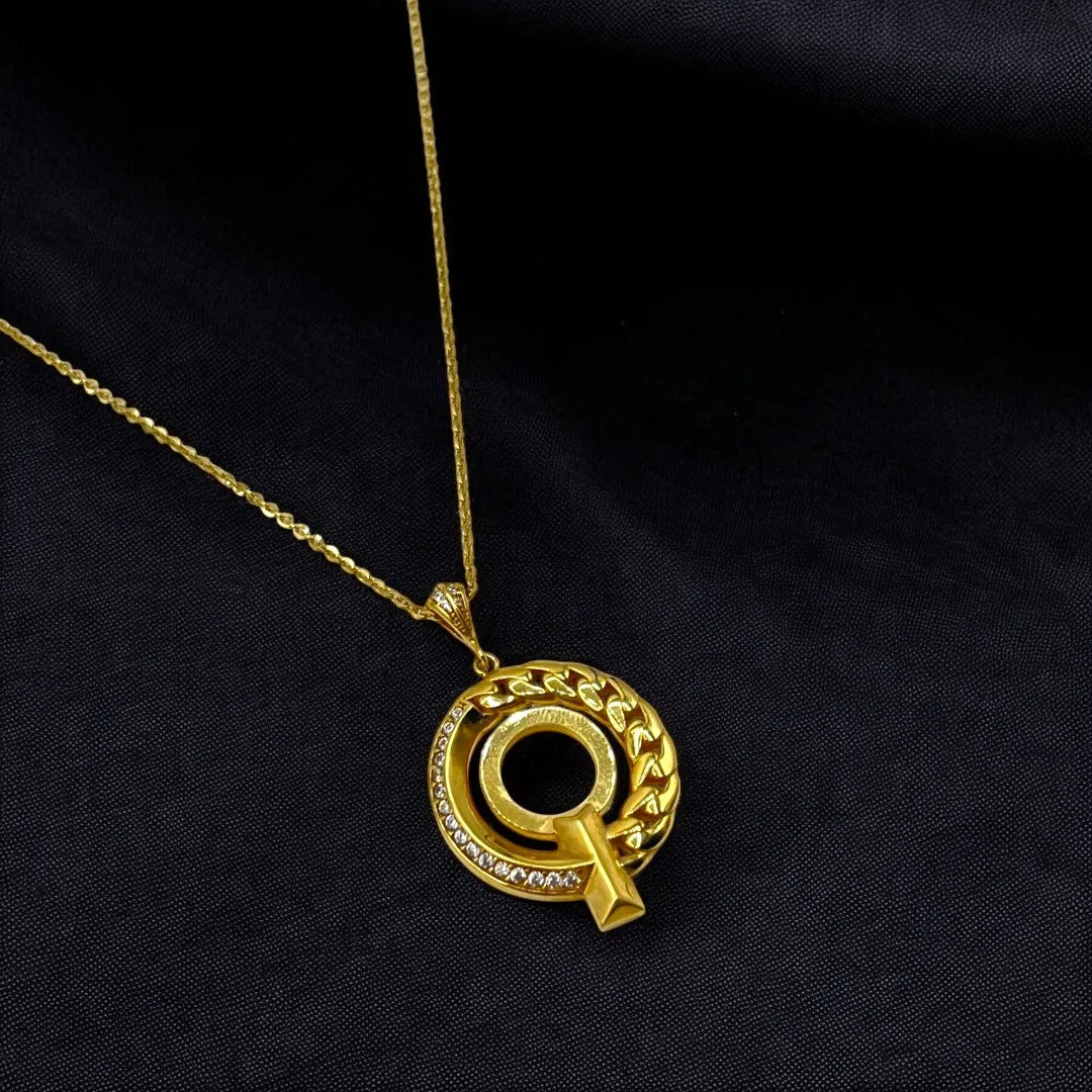 Chaîne et Pendentif Moderne en Or