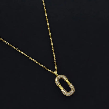 Chaîne Élégante avec Pendentif Raffiné