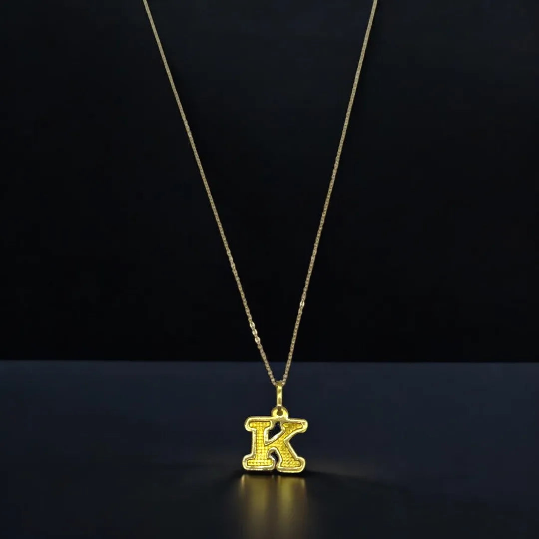 Chaîne Pendentif Lettre K en Or 18K