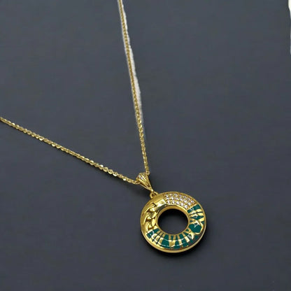 Chaîne Pendentif Rond Émaillé en Or 18K