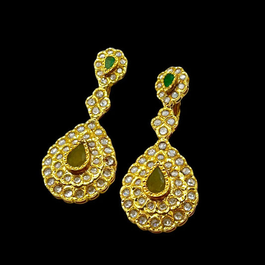 Boucles d’Oreilles en Or 18K avec Émeraude