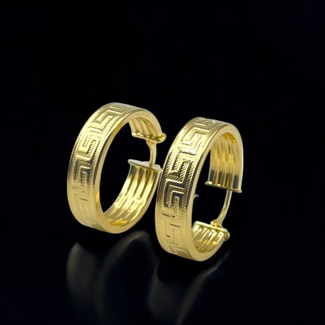 Magnifique Boucles D’Oreilles en Or 18K