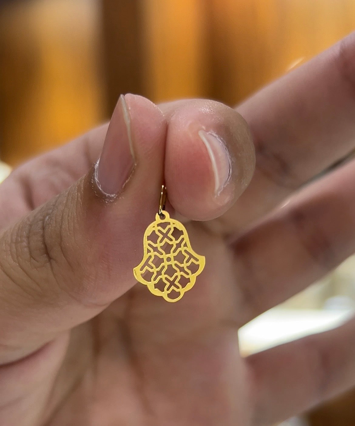 Pendentif khmissa en Or18k