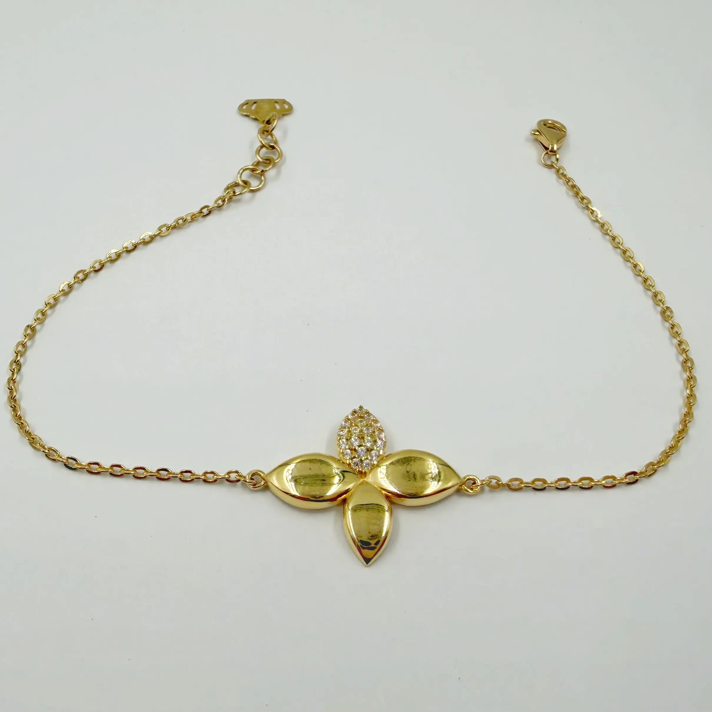 Gourmette Fleur Élégance en Or Jaune 18K