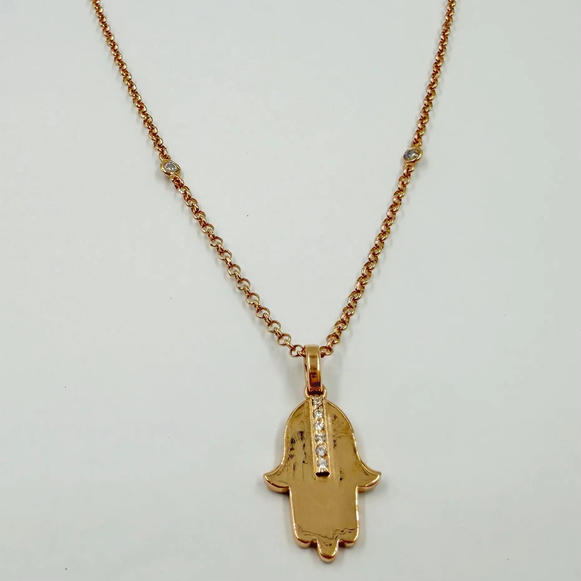 Collier Khmissa en or rose 18K