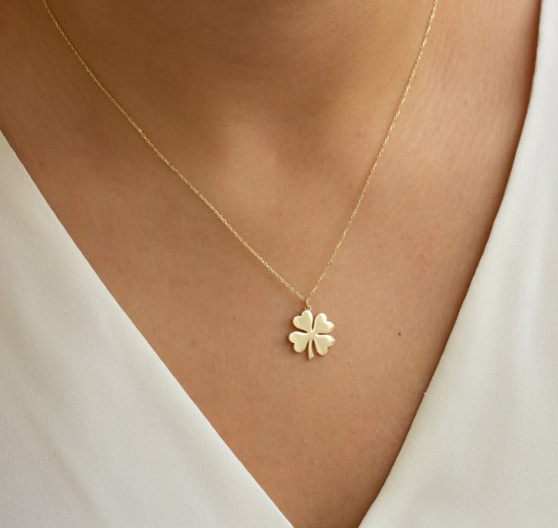 Collier *Trèfle d’Or* 18 carats. Unique & Élégant [B.FETHI™]