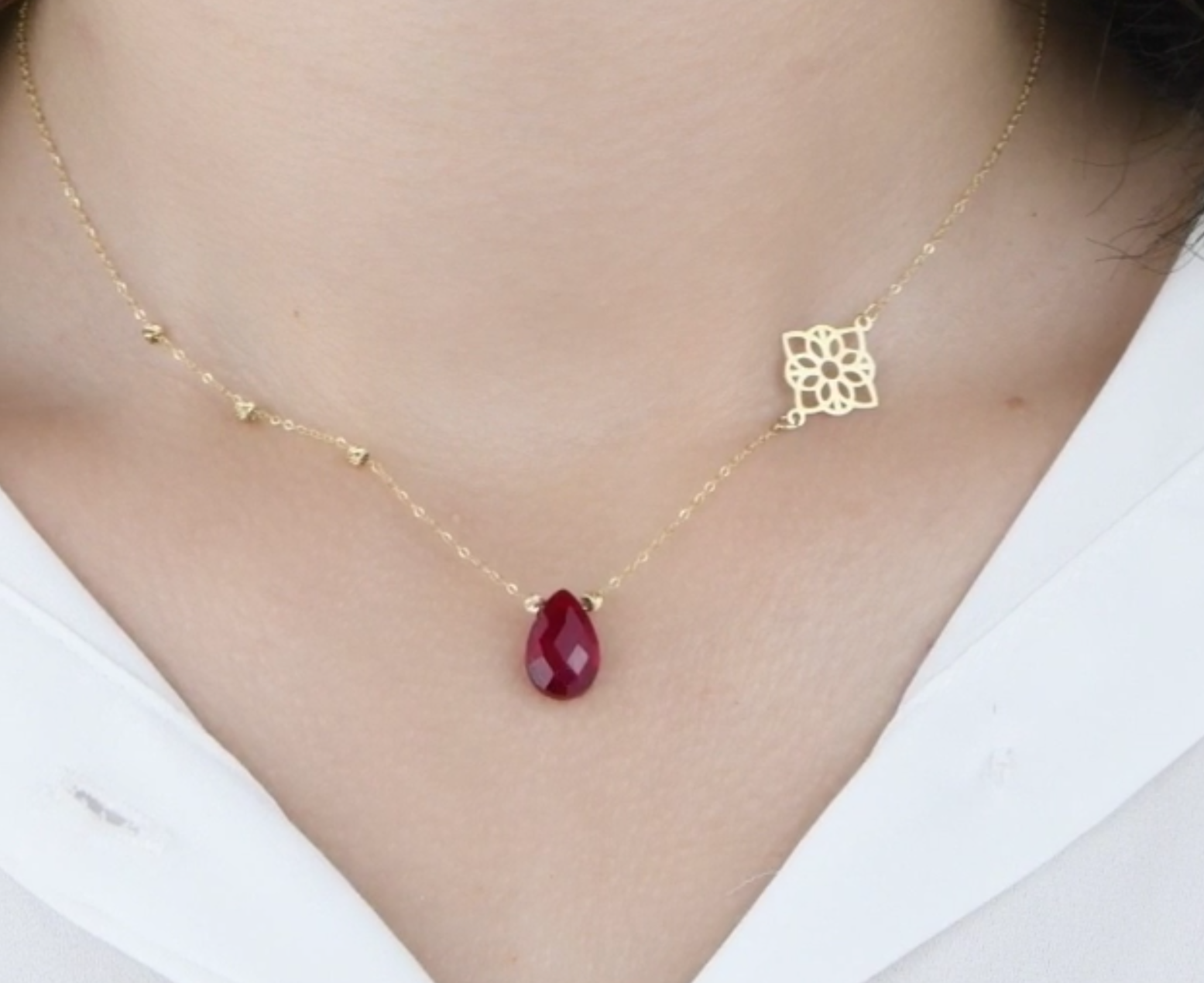 Collier En Or 18k Avec Des Pierres Naturelles en Couleurs [B.FETHI™]