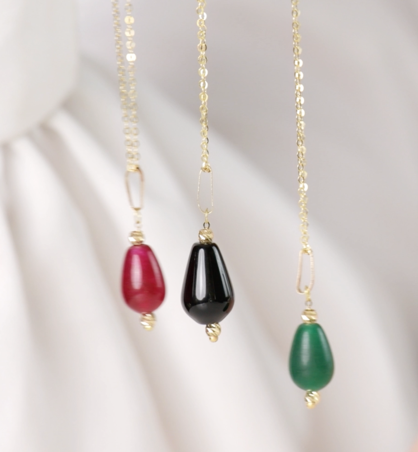 Ensemble PELOTY en Or 18k ( Collier et boucles D'oreilles ) [B.FETHI™]