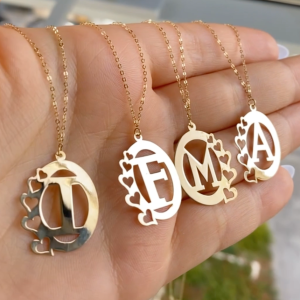 Collier en Or 18k - Pendentif Oval avec Lettre [B.FETHI™]