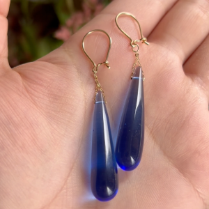 Boucles D'oreilles BERNIS en Or 18k Avec Une Pierre Naturelle [B.FETHI™]