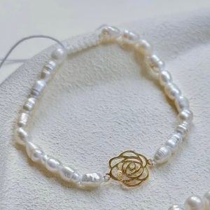 Bracelet en or18k avec jouhar naturelle [B.FETHI™]