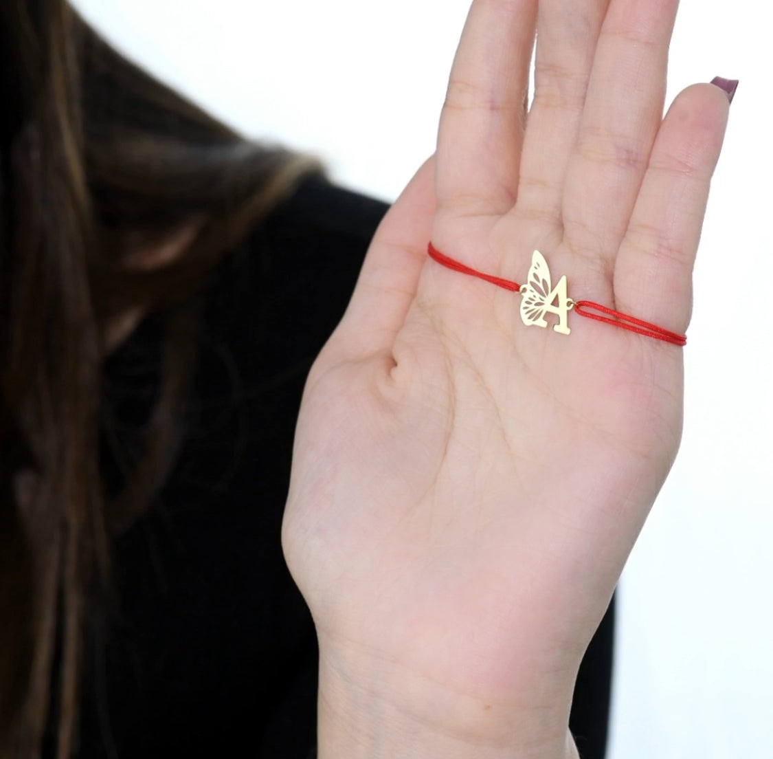 Cordon papillon lettre en Or 18k. Tous les lettres disponibles [B.FETHI™]