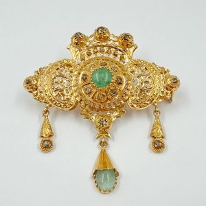Broche traditionnelle en or rose rosace avec pierre verte [B.FETHI™]