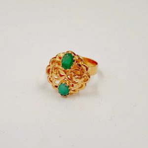 Bague traditionnelle en or rose sertie de pierres vertes [B.FETHI™]