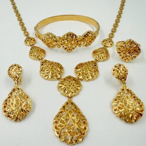Parure Tekhram traditionnelle en or rose avec motifs Louza – Collier, boucles d'oreilles, bague et bracelet [B.FETHI™]